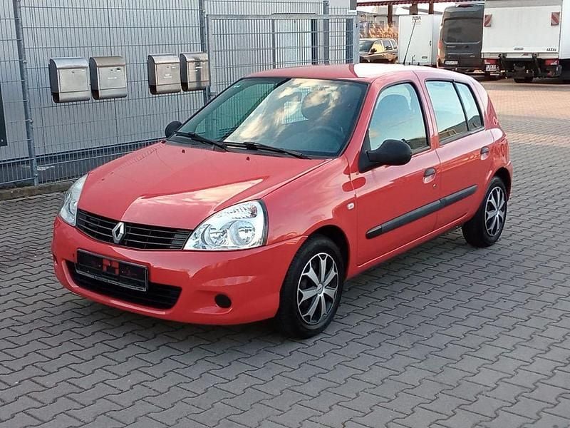 Rot Gebraucht 2010 Renault Clio II Limousine | 2.490 € (Fairer Preis) - Bild 1/4