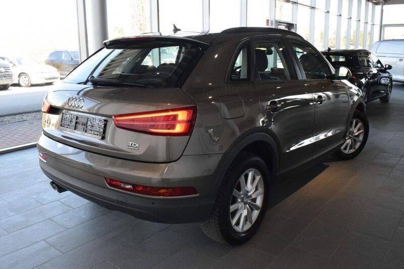 Gebraucht Audi Q3 Comfort 150 PS (110 kW) 2015 Braun SUV