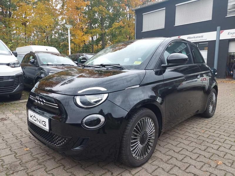 Schwarz Gebraucht 2023 Fiat 500e Icon Kleinwagen | 23.990 € (Fairer Preis) - Bild 1/4