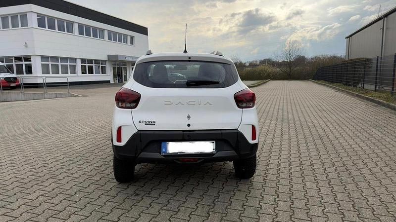 Gebraucht Dacia Spring Essentiel 33 kW (45 PS) 2022 Weiß Kleinwagen