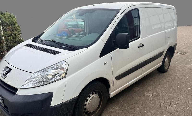 Gebraucht Peugeot Expert 90 PS (66 kW) 2010 Weiß Van