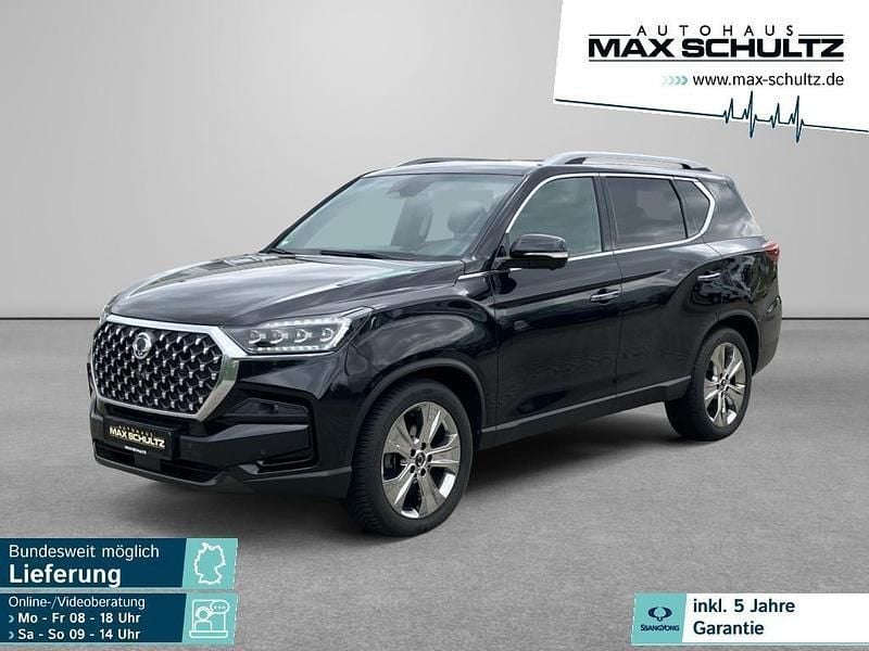 Schwarz Gebraucht 2024 Ssangyong Rexton Sapphire SUV | 41.400 € - Bild 1/4