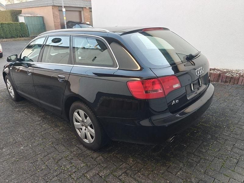 Gebraucht Audi A6 177 PS (130 kW) 2005 Schwarz Kombi