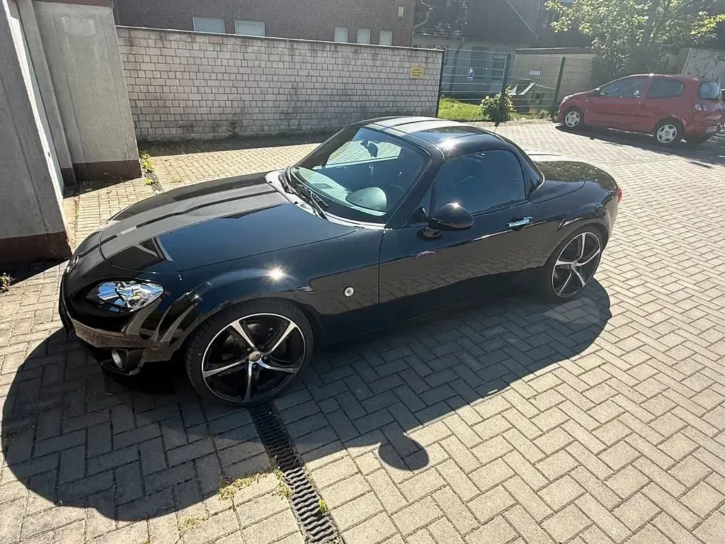 Gebraucht Mazda MX5 Center-Line 126 PS (92 kW) 2011 Schwarz Cabrio