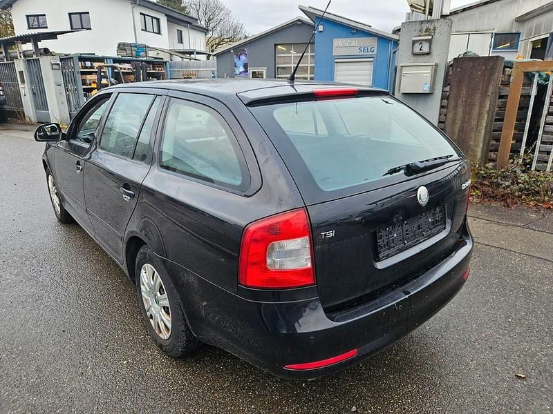 Gebraucht Skoda Octavia 122 PS (89 kW) 2009 Schwarz Kombi