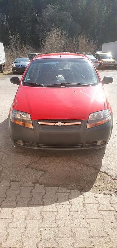 Gebraucht Chevrolet Kalos 60 PS (44 kW) 2006 Rot Kleinwagen