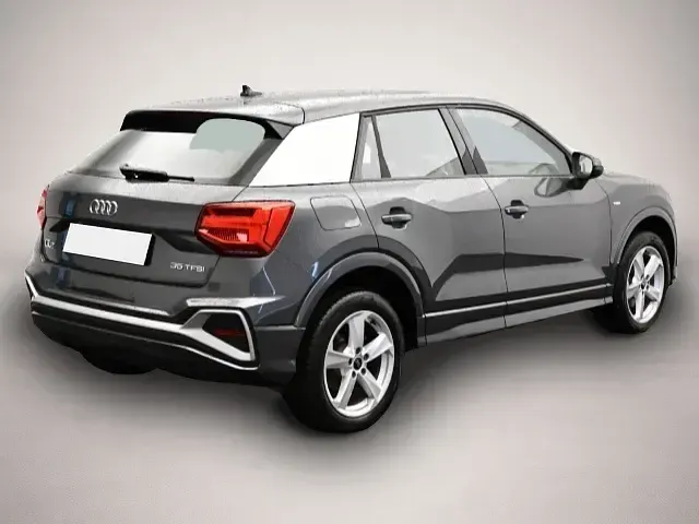 Gebraucht Audi Q2 S-Line 150 PS (110 kW) 2025 Grau SUV
