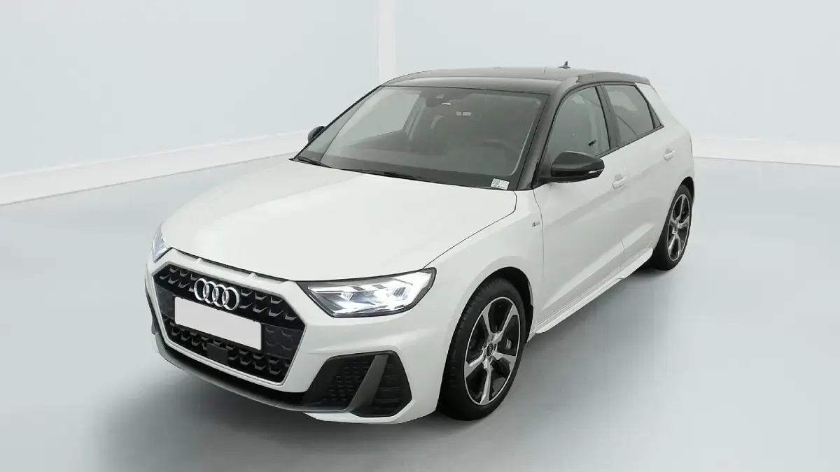 Neu Audi A1 Design 116 PS (85 kW) 2025 (blanc glacier/ toit noir) SUV
