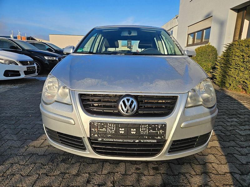 Gebraucht VW Polo Trendline 54 PS (39 kW) 2006 Silber Kleinwagen