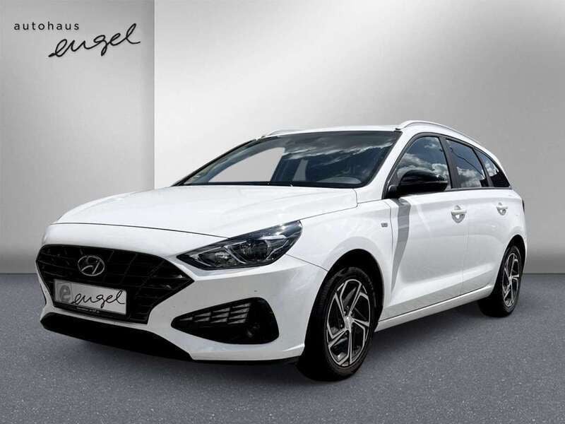 Polar white Gebraucht 2022 Hyundai i30 Edition 30 Kombi | 19.989 € (Guter Preis) - Bild 1/3