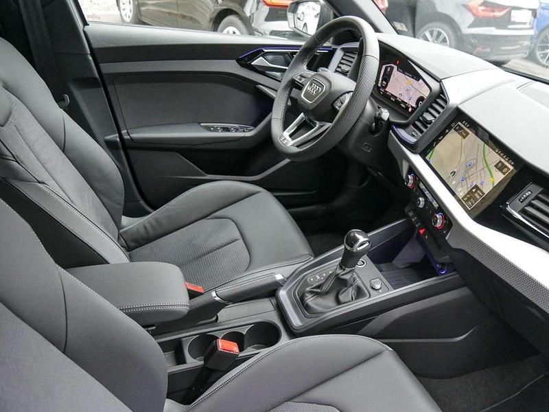 Gebraucht Audi A1 S-Line 150 PS (110 kW) 2025 Pfeilgrau perleffekt SUV