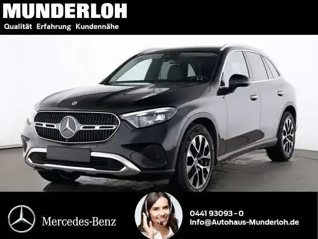 Gebraucht Mercedes GLC220 Avantgarde 197 PS (144 kW) 2024 Unilack schwarz SUV