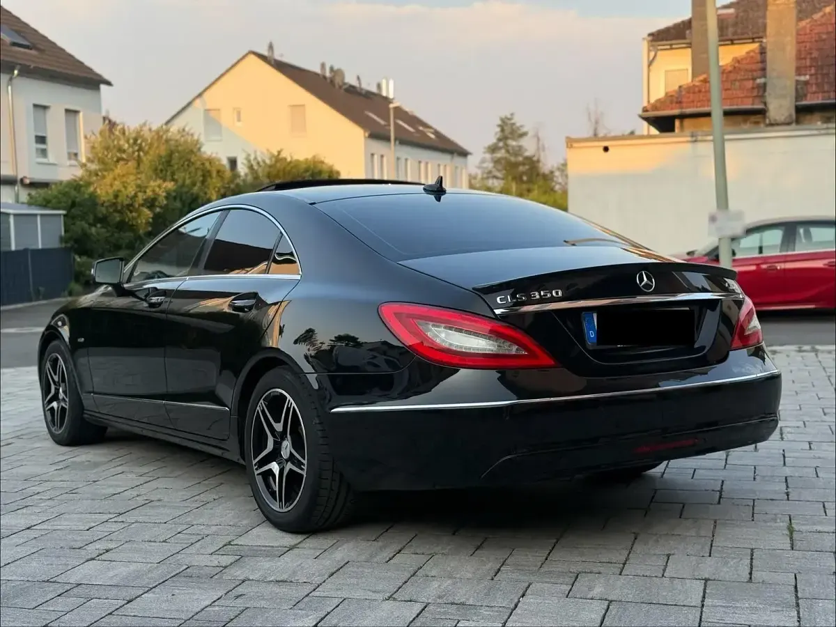 Gebraucht Mercedes CLS350 AMG 265 PS (194 kW) 2011 Schwarz Coupé