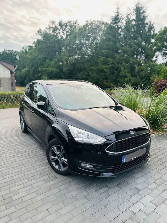 Schwarz Gebraucht 2019 Ford C-MAX Cool & Connect Van / Kleinbus | 10.700 € (Guter Preis) - Bild 1/4