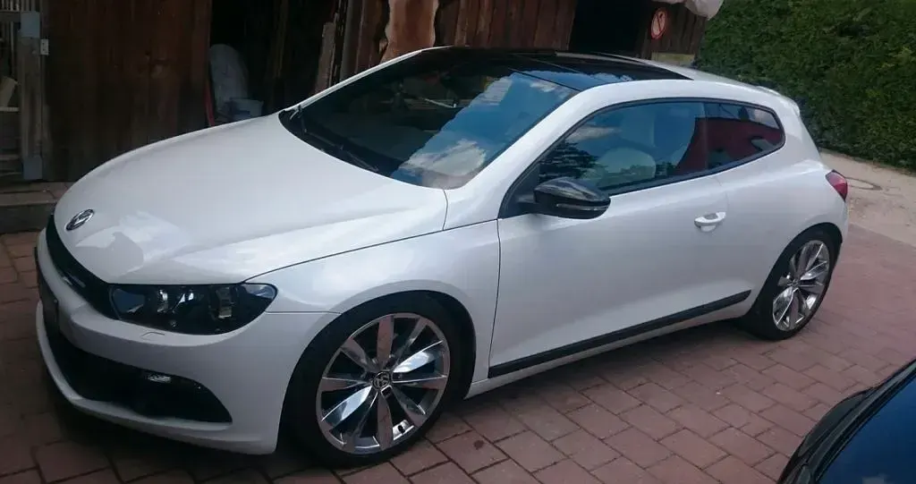 Gebraucht VW Scirocco Edition 200 PS (147 kW) 2009 Weiß Coupé