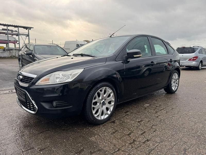 Gebraucht Ford Focus Sport 116 PS (85 kW) 2009 Pantherschwarz metallic Limousine