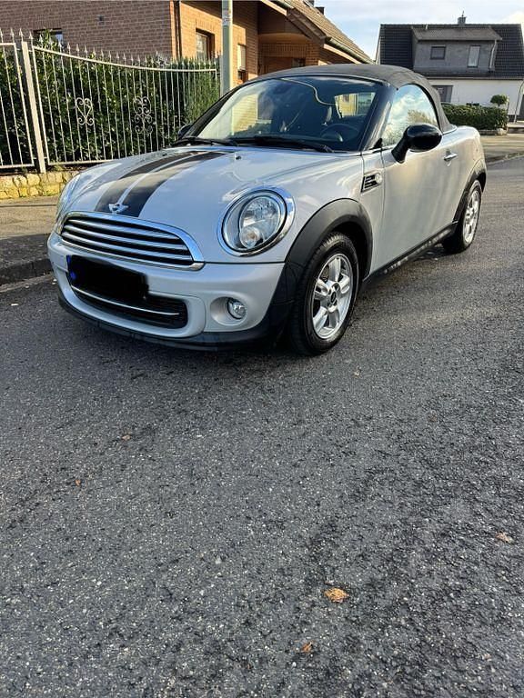Weiß Gebraucht 2012 Mini Cooper Roadster Cabrio | 5.300 € - Bild 1/4