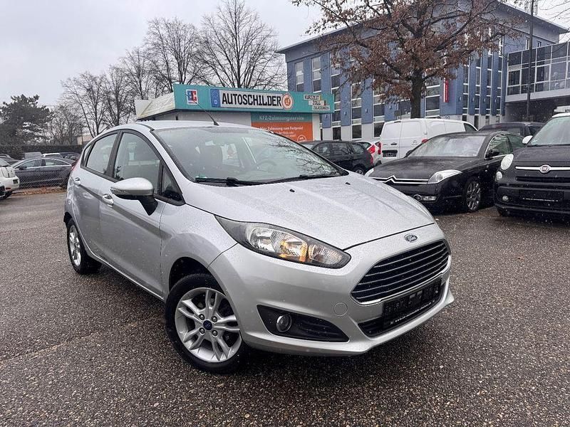 Gebraucht Ford Fiesta SYNC Edition 80 PS (58 kW) 2015 Silber Kleinwagen