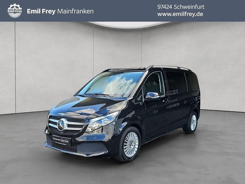 Schwarz Gebraucht 2022 Mercedes V300 Edition Van / Kleinbus | 51.790 € (Fairer Preis) - Bild 1/4