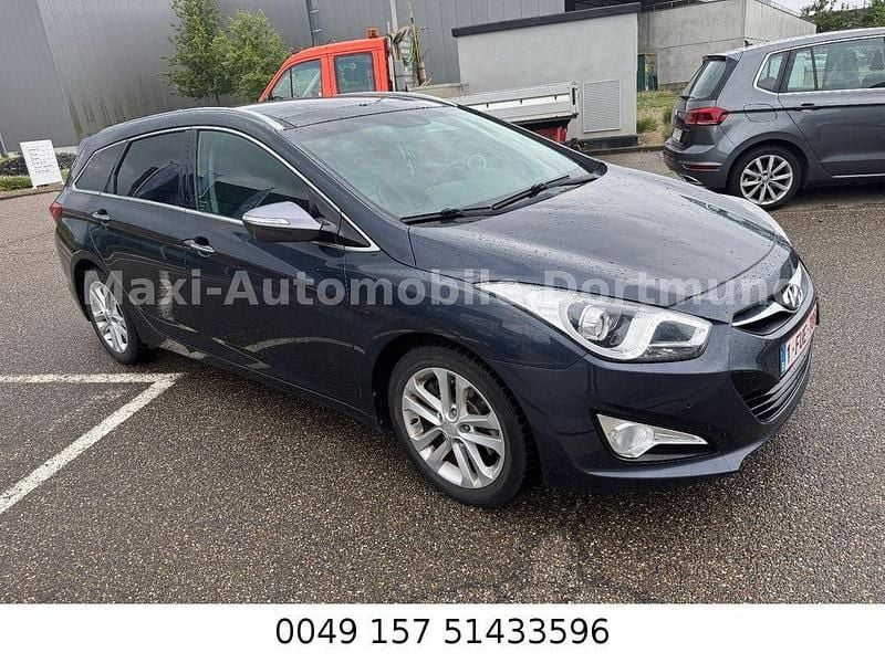 Gebraucht Hyundai i40 141 PS (103 kW) 2014 Schwarz Kombi