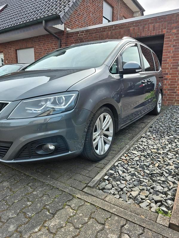 Gebraucht Seat Alhambra 140 PS (102 kW) 2013 Grau Van / Kleinbus