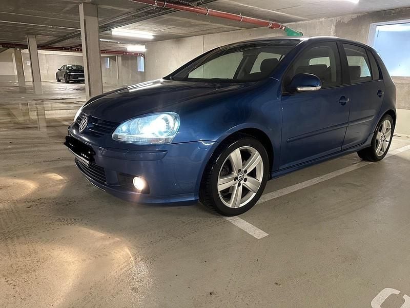 Gebraucht VW Golf V 140 PS (102 kW) 2007 Blau Limousine