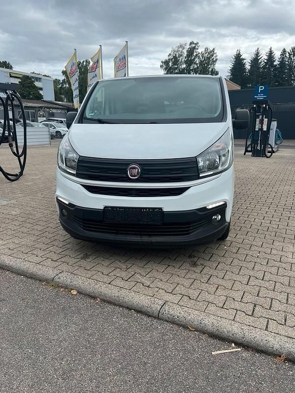 Weiß Gebraucht 2017 Fiat Talento Van | 12.999 € (Guter Preis) - Bild 1/4