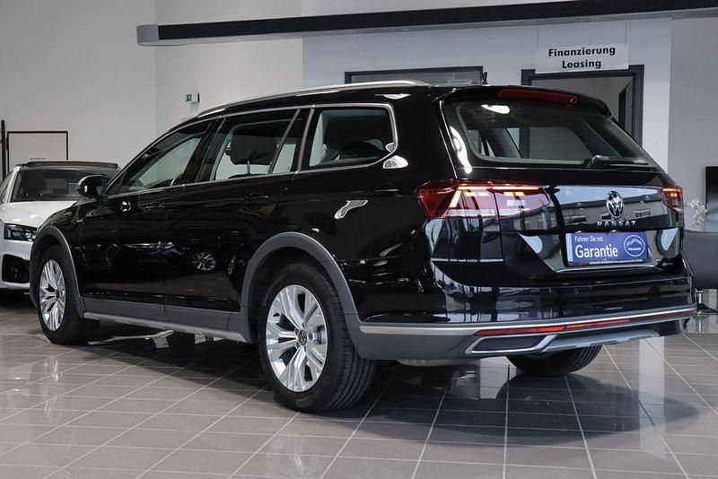 Gebraucht VW Passat Alltrack 200 PS (147 kW) 2021 Schwarz Kombi