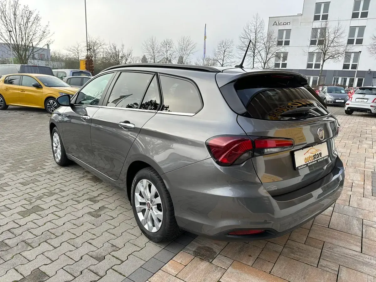 Gebraucht Fiat Tipo Business 120 PS (88 kW) 2020 Colesseo grau Kombi