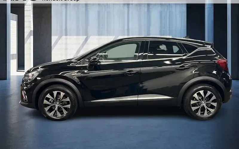 Używany Renault Captur Techno 158 KM (116 kW) 2022 Czarny SUV