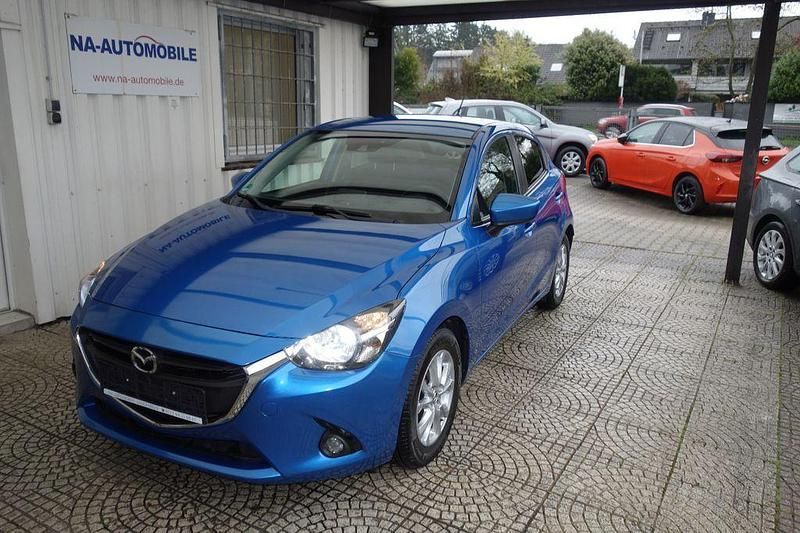 Gebraucht Mazda 2 Exclusive-Line 90 PS (66 kW) 2016 Blau Limousine