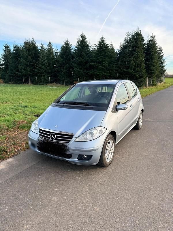 Gebraucht Mercedes A150 90 PS (66 kW) 2007 Blau Kleinwagen