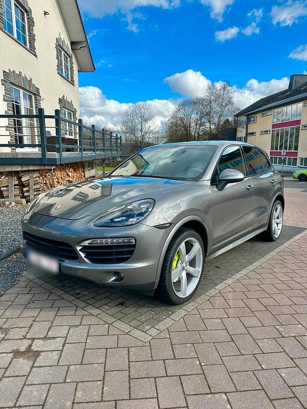 Gebraucht Porsche Cayenne GTS 211 PS (155 kW) 2013 Grau SUV