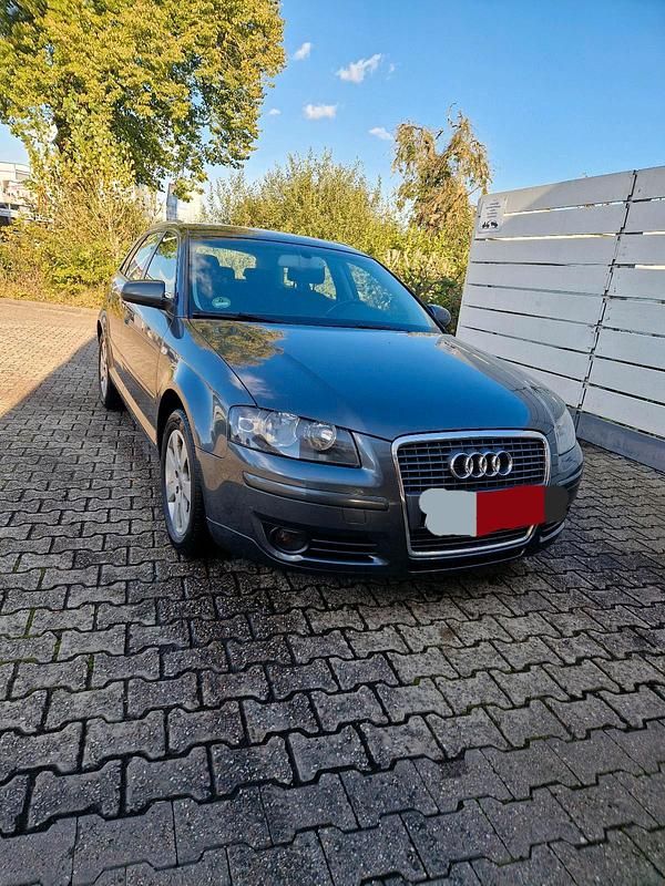 Gebraucht Audi A3 115 PS (84 kW) 2004 Grau Limousine