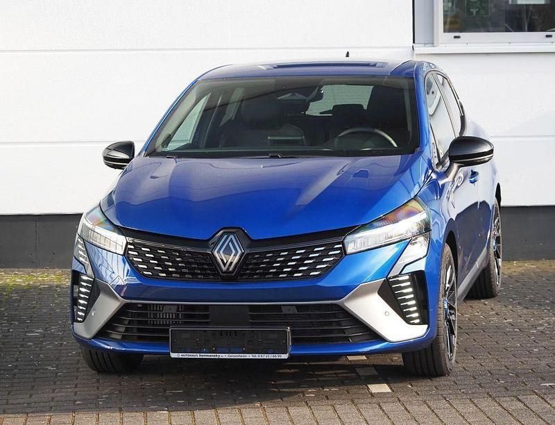 Neu Renault Clio V Bose Edition 91 PS (66 kW) 2026 Blau Limousine