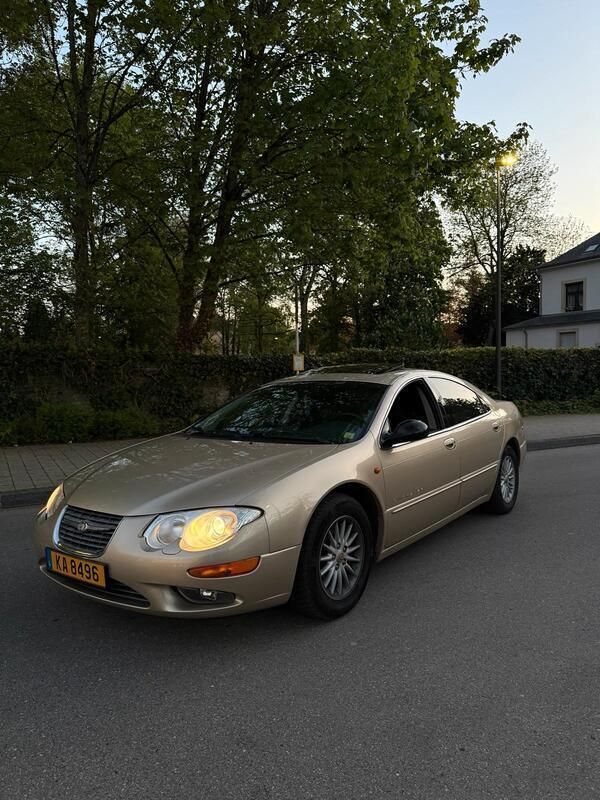 Gold Gebraucht 2000 Chrysler 300M Limousine | 6.500 € - Bild 1/4