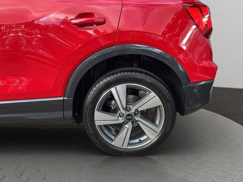 Gebraucht Audi Q2 Advanced Plus 150 PS (110 kW) 2025 Rot SUV