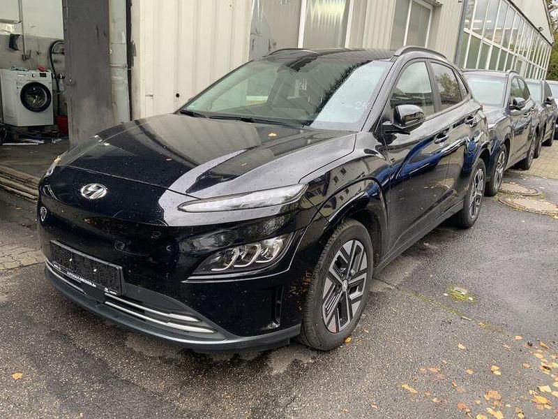 Schwarz Gebraucht 2023 Hyundai Kona Trend SUV | 18.000 € (Superpreis) - Bild 1/1