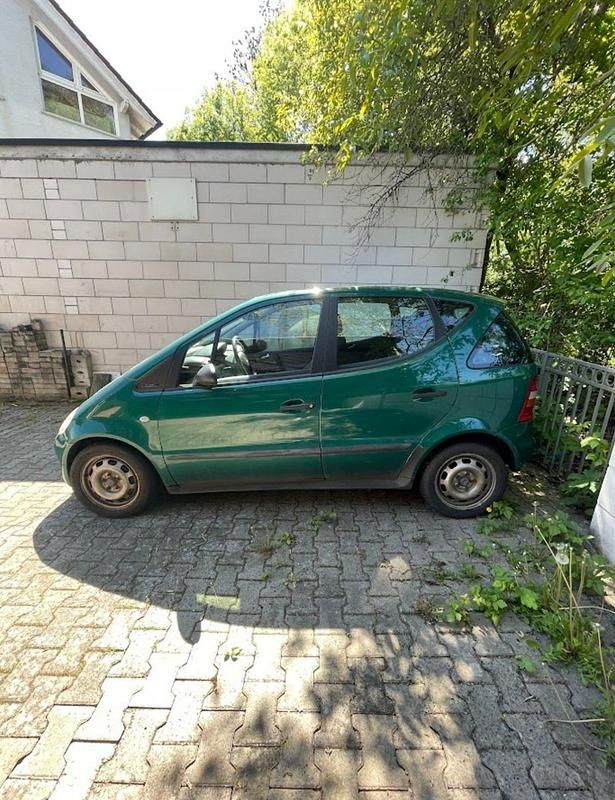 Gebraucht Mercedes A140 60 PS (44 kW) 1999 Grün Kleinwagen