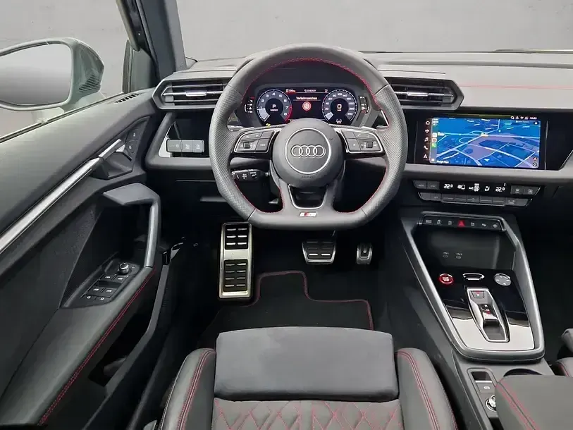 Gebraucht Audi S3 Sport 333 PS (244 kW) 2025 Weiß Limousine