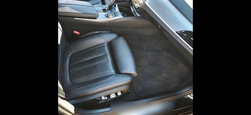 Używany BMW M550 Performance 530 KM (389 kW) 2019 Czarny Sedan/Limuzyna