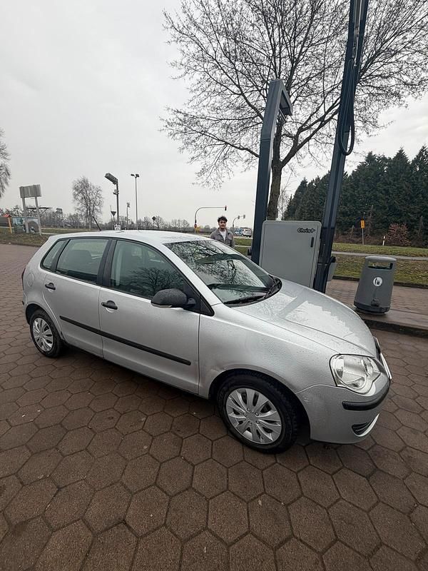 Gebraucht VW Polo 55 PS (40 kW) 2005 Grau Kleinwagen