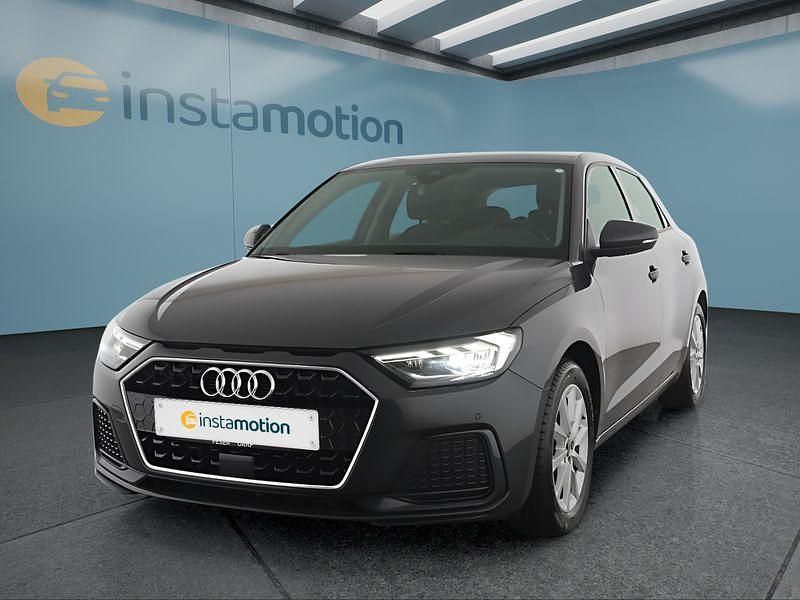Grau Gebraucht 2024 Audi A1 Sportback Kleinwagen | 20.399 € (Fairer Preis) - Bild 1/4