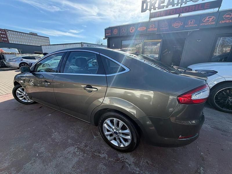 Gebraucht Ford Mondeo Titanium 160 PS (117 kW) 2011 Limousine