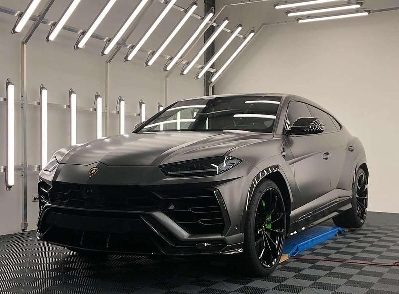 Grau Gebraucht 2021 Lamborghini Urus SUV | 269.000 € - Bild 1/4