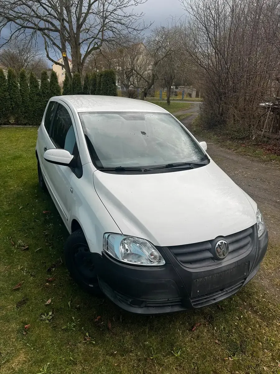 Usata VW Fox Refresh 54 CV (39 kW) 2009 Bianco Utilitaria