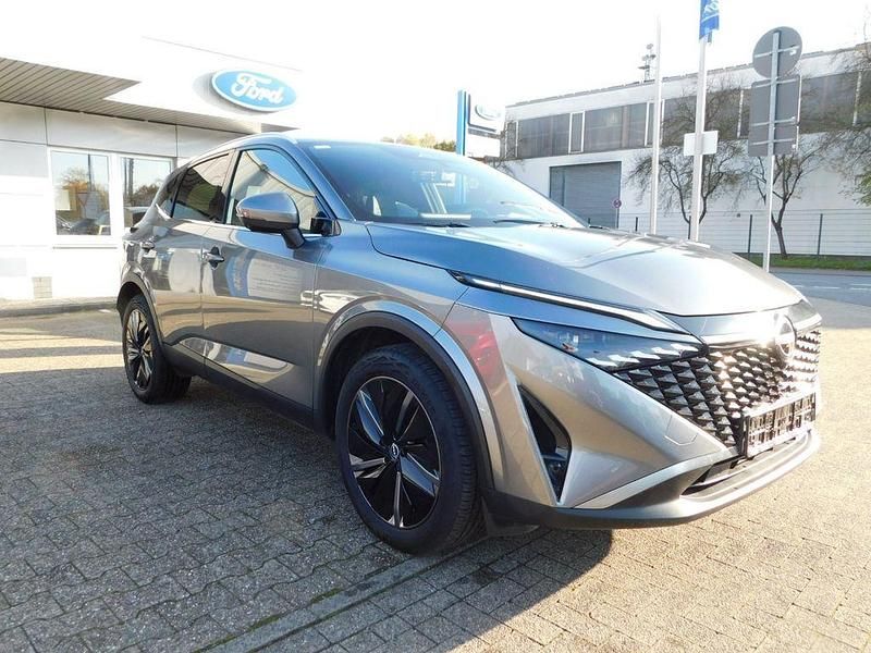 Grau Gebraucht 2025 Nissan Qashqai 360º SUV | 29.890 € (Guter Preis) - Bild 1/4