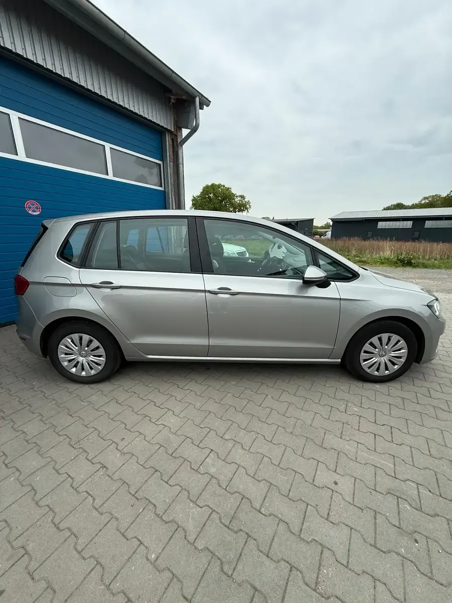 Gebraucht VW Golf VII 86 PS (63 kW) 2015 Grau Limousine