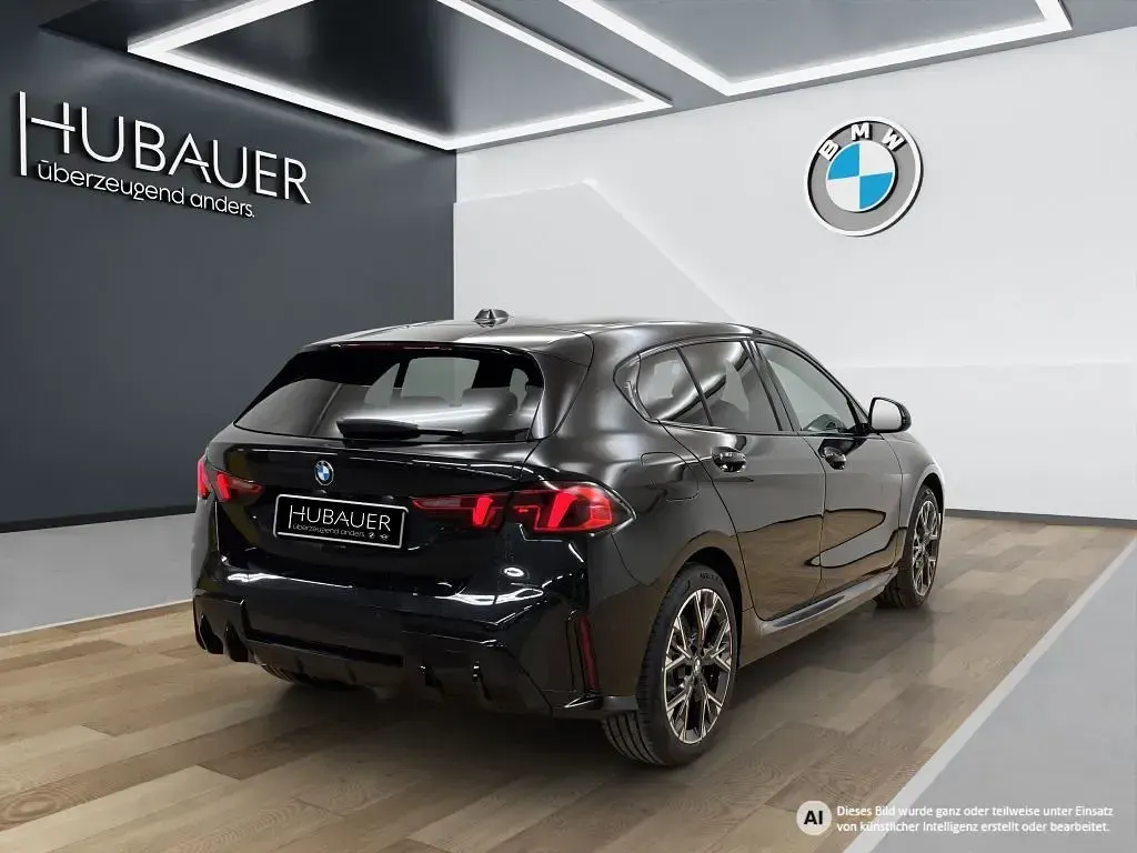 Neu BMW 120 M Sport 170 PS (125 kW) 2026 Schwarz Kleinwagen