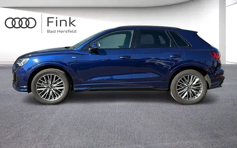 Gebraucht Audi Q3 S-Line 190 PS (139 kW) 2022 Blau SUV
